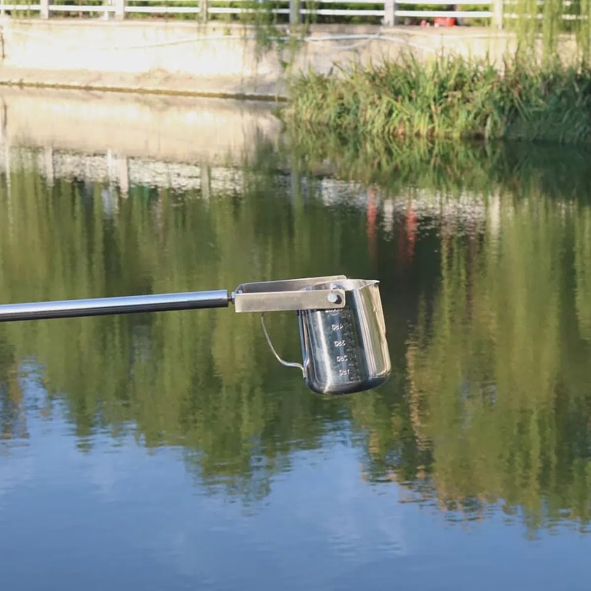 Generico Campionatore d'Acqua telescopico, mestolo in Acciaio Inox 304, Asta per campionamento Acqua da 500 ml/1000 ml (1,25 m-5 m/4 piedi-16,4 Piedi) per monitoraggio e analisi ambientali