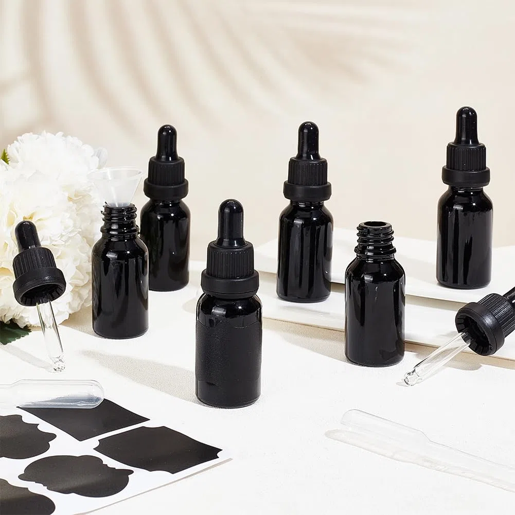 BENECREAT 15 Pack 15ml Flacone in Vetro Nero con Pipette Contagocce Flacone di Olio Essenziale Riutilizzabile con Etichette, Tramogge e Contagocce per il Trucco dei Cosmetici di Aromaterapia